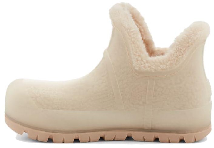 women-ugg-classic-short-boot-beige-1132070-nat