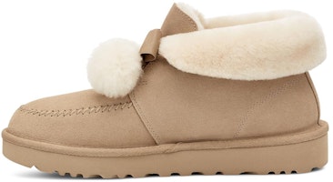 (Women) UGG Classic Short 'Beige' 1153517-SWD (Women) UGG Classic Short 'Beige' 1153517-SWD