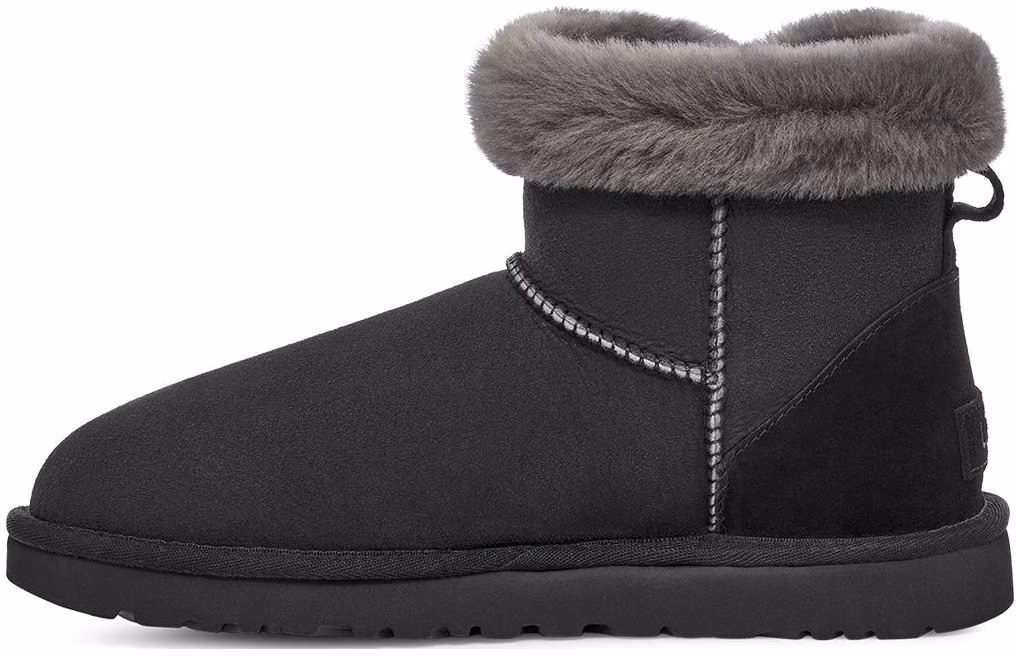 women-ugg-classic-short-boot-black-fluff-1130590-blk