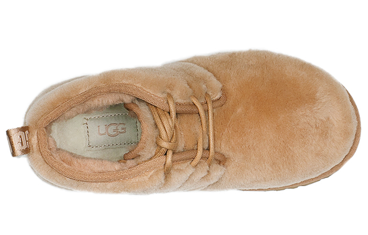 Shop UGG 平底復古 短筒 雪地靴 女款 栗色