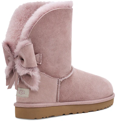 (Women) UGG Classic Short Cuffed Bow Snow Boots Pink 1112501-DUS Shop (Women) UGG Classic Short Cuffed Bow Snow Boots Pink 1112501-DUS