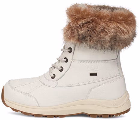 All white hot sale fur uggs