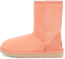 UGG 經典短靴 II 羊皮 舒適保暖休閒 高筒 雪地靴 女款 西柚 Buy UGG 經典短靴 II 羊皮 舒適保暖休閒 高筒 雪地靴 女款 西柚