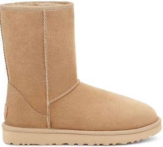 (W) UGG Classic Short II Boot Warna Mustard Seed 1016223-MDSD Order (W) UGG Classic Short II Boot Warna Mustard Seed 1016223-MDSD