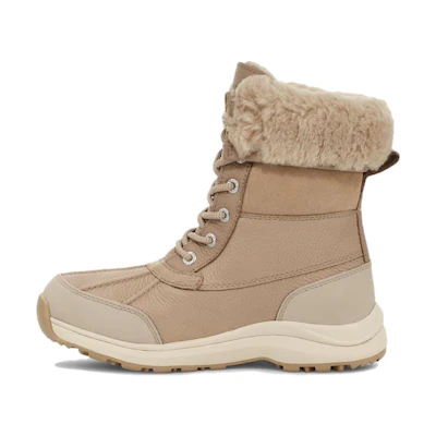 (W) UGG Classic Short Lace-Up Boot 'Brown'