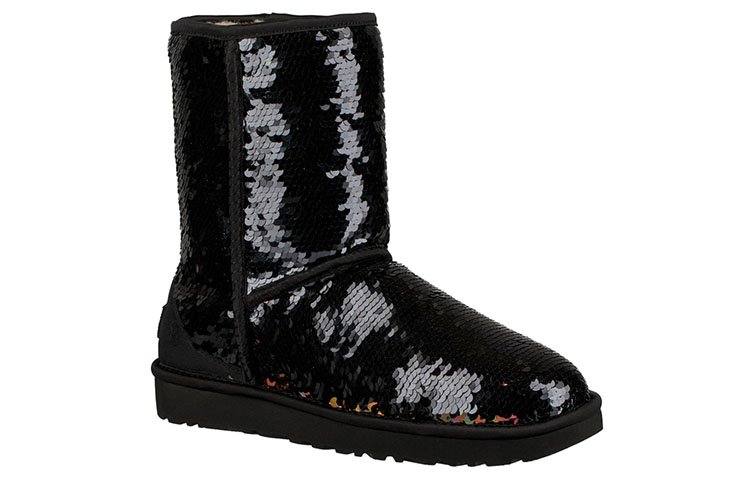 Lookbook (W) UGG 클래식 숏 시퀸 블랙 1094982-BLK