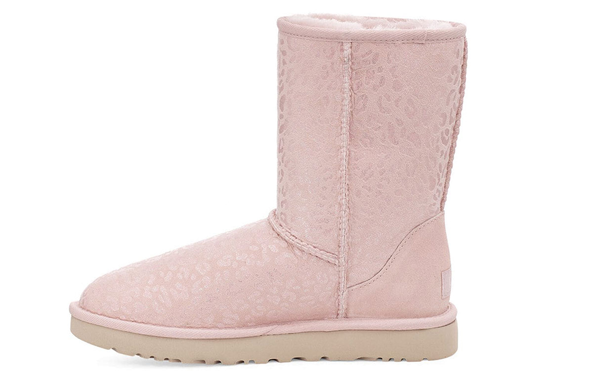 (Women) UGG Classic Short Snow Leopard Fleece Lined Pink 1113495-QRT
