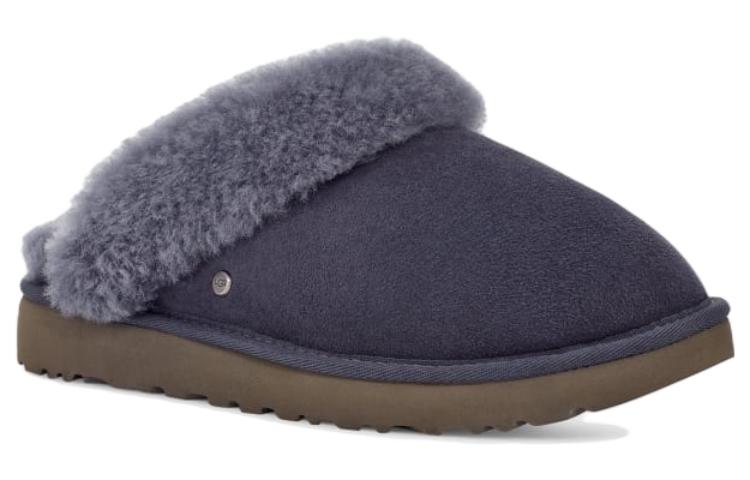 Lookbook (W) UGG Klassische Slipper II Eve Blau 1130876-EVB