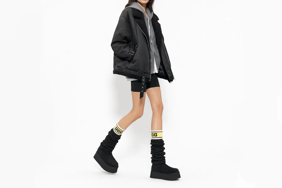 (W) UGG Stivale Classico Letter Tall 2cm ''Nero'' 1144044-BLK Order (W) UGG Stivale Classico Letter Tall 2cm ''Nero'' 1144044-BLK