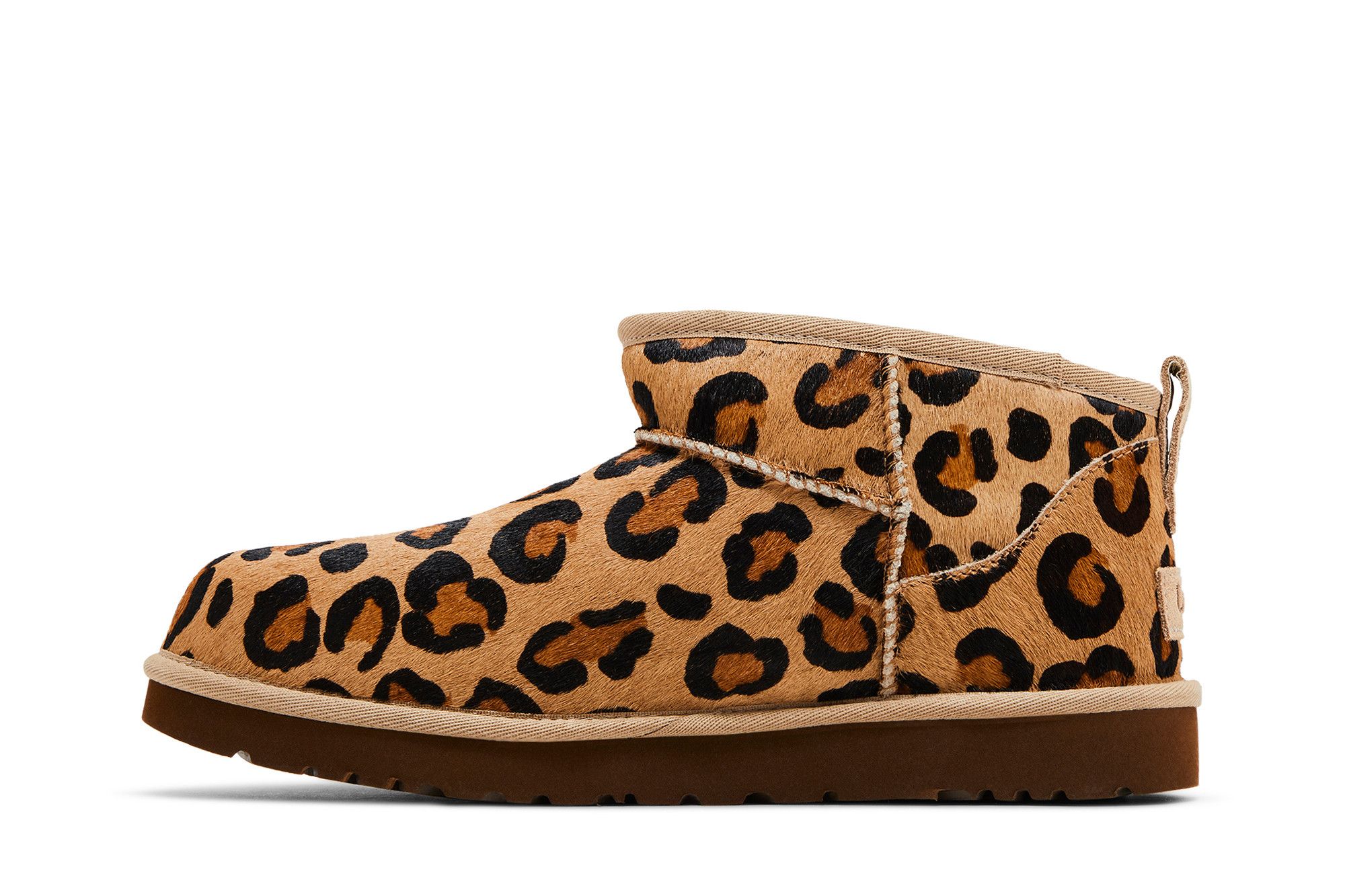 Lookbook (W) UGG经典超短款靴子斑点款 1134523-NAT