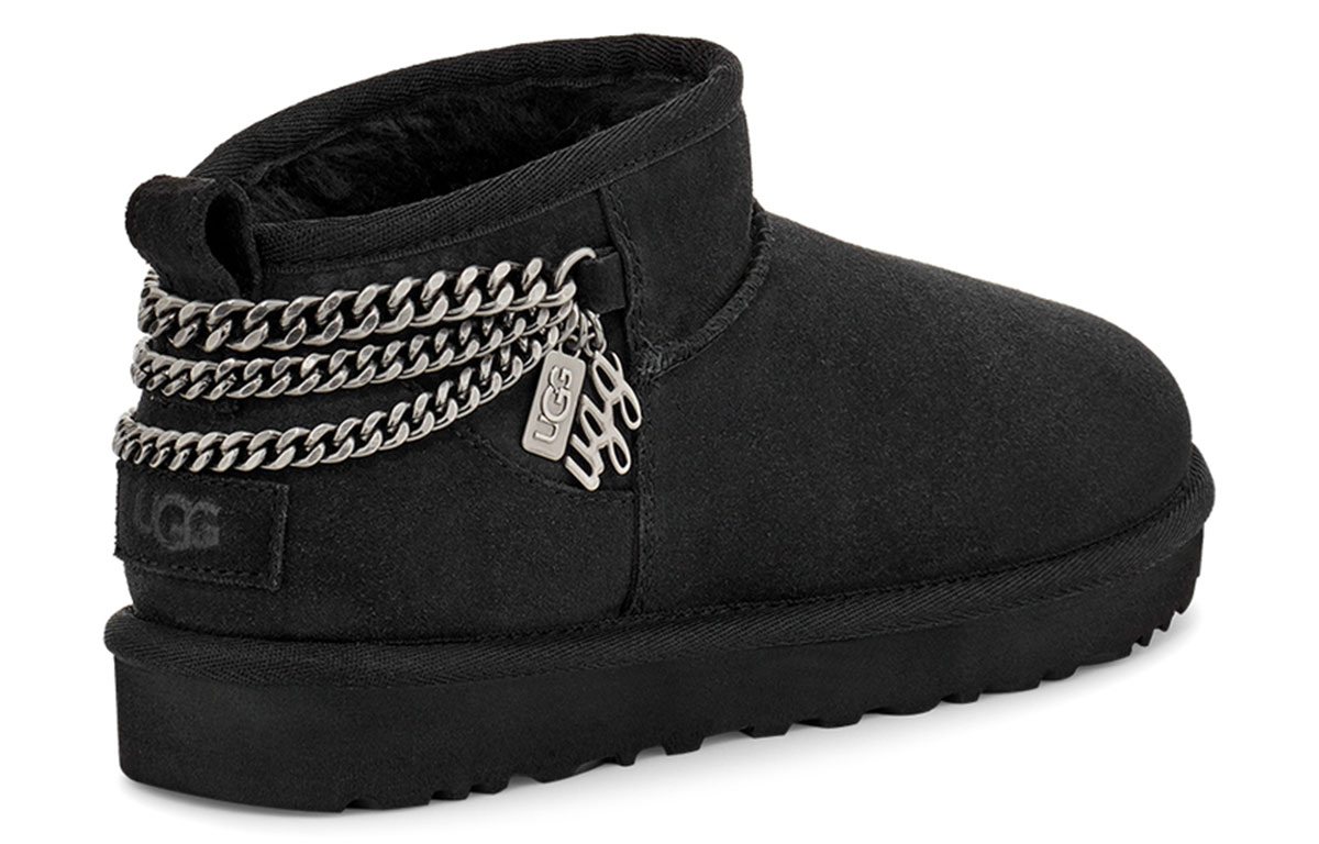 Shop (W) UGG Klasik Ultra Mini Chains Hitam 1117933-BLK