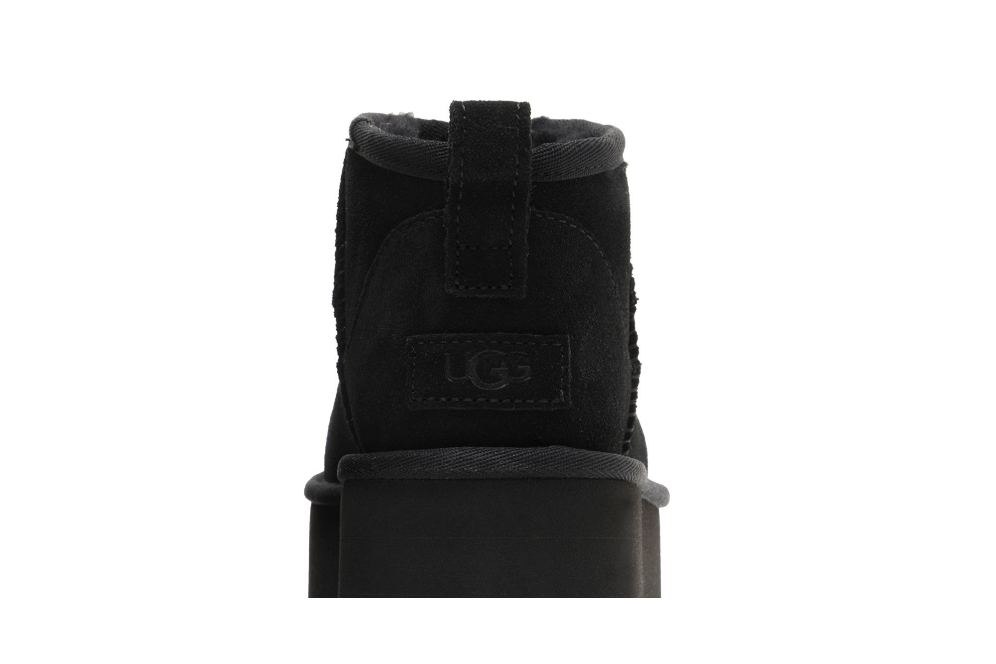 Sizing (W) UGG Botas Classic Ultra Mini Plataforma Negras 1135092-BLK