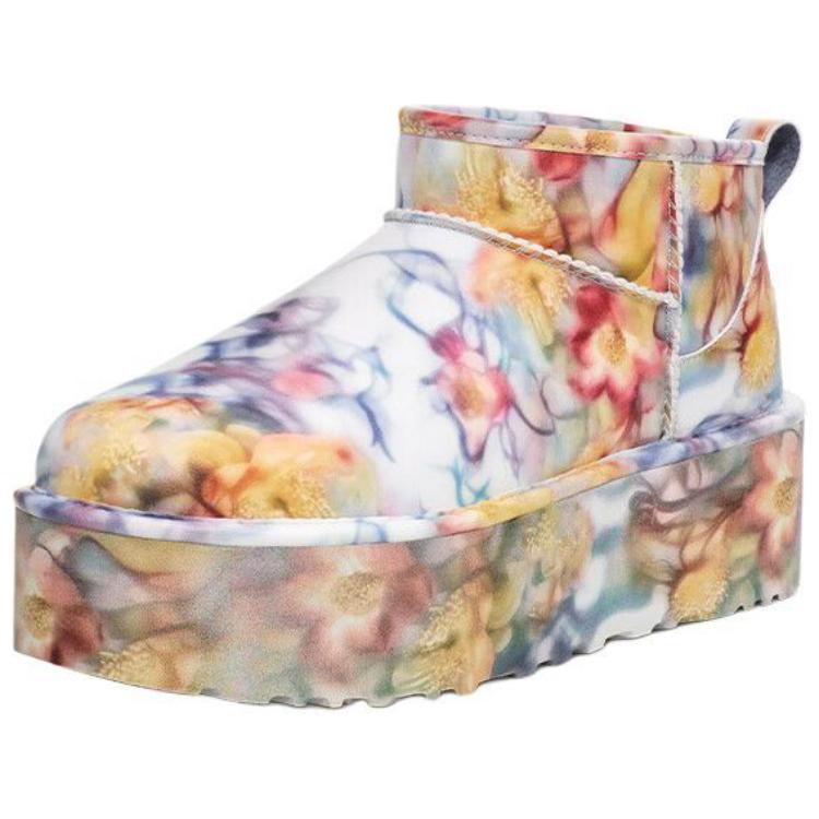 Lookbook (W) UGG Classic Ultra Mini Platform Boot Collina Strada Biru Muda Bunga 1170171-LLF