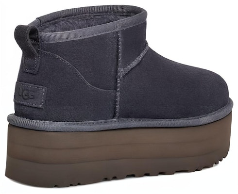 (W) UGG Classic Ultra Mini Platform Boot Biru Eve 1135092-EVB Lookbook (W) UGG Classic Ultra Mini Platform Boot Biru Eve 1135092-EVB