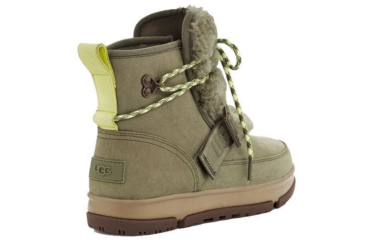 Lookbook (W) UGGクラシックウェザーハイカー 1112477-BTOL