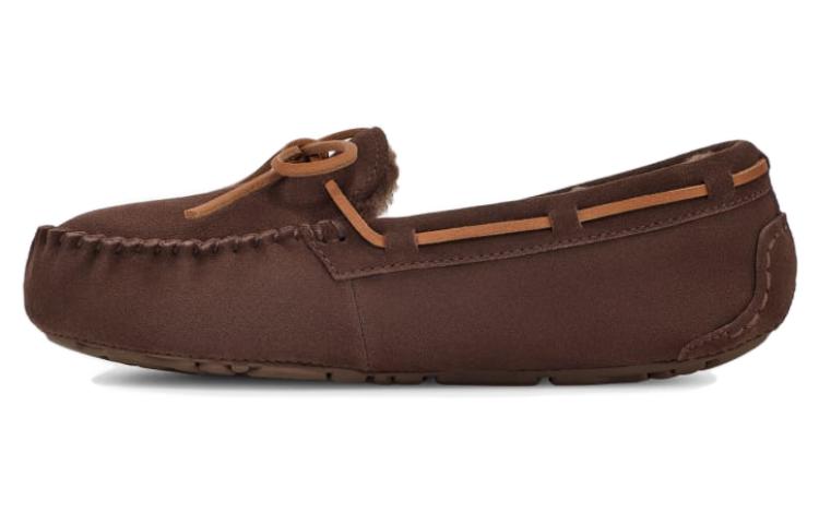 (Women) UGG Dakota Slipper Burnt Cedar 1107949-BCDR