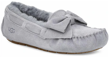 Lookbook (W) UGG Dakota Zapatilla de Ante con Lazo 'Grey Geyser'. 1106552-GYS