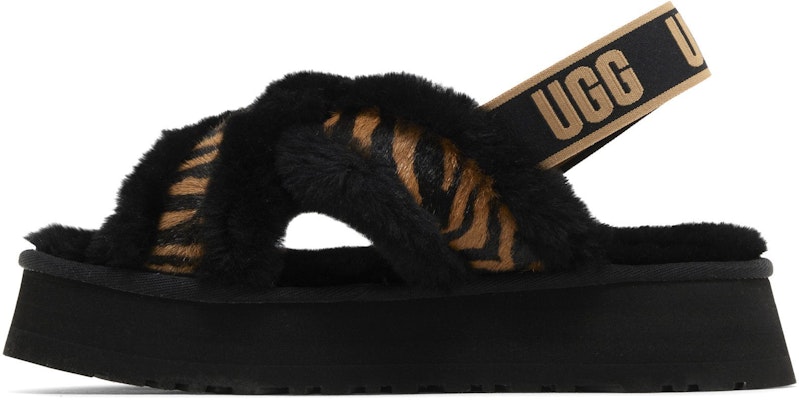 (W) UGG Disco Cross Slide 'Motif Harimau' 1127072-LBTT Lookbook (W) UGG Disco Cross Slide 'Motif Harimau' 1127072-LBTT