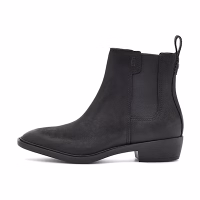 (W) UGG Emmeth 'Black Chelsea'