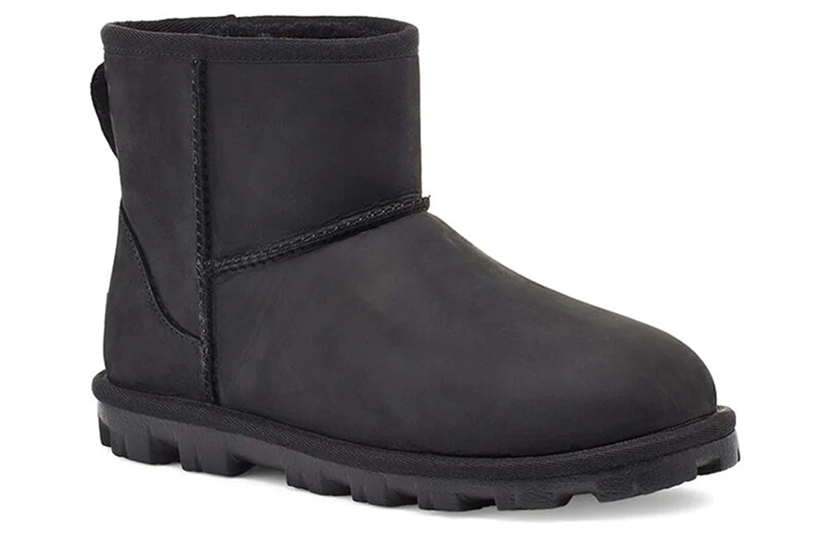 Lookbook (W) UGG Essential Mini 'Hitam' 1115130-BLK