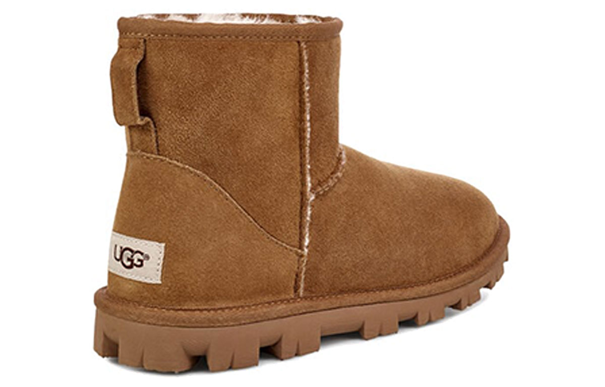 Shop (W) UGG Essential Mini Classic ''Châtaigne'' 1016063-CHE
