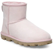 Lookbook UGG 經典基本款迷你雪靴 女款 粉紅色