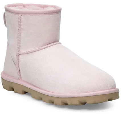UGG 經典基本款迷你雪靴 女款 粉紅色 Lookbook UGG 經典基本款迷你雪靴 女款 粉紅色