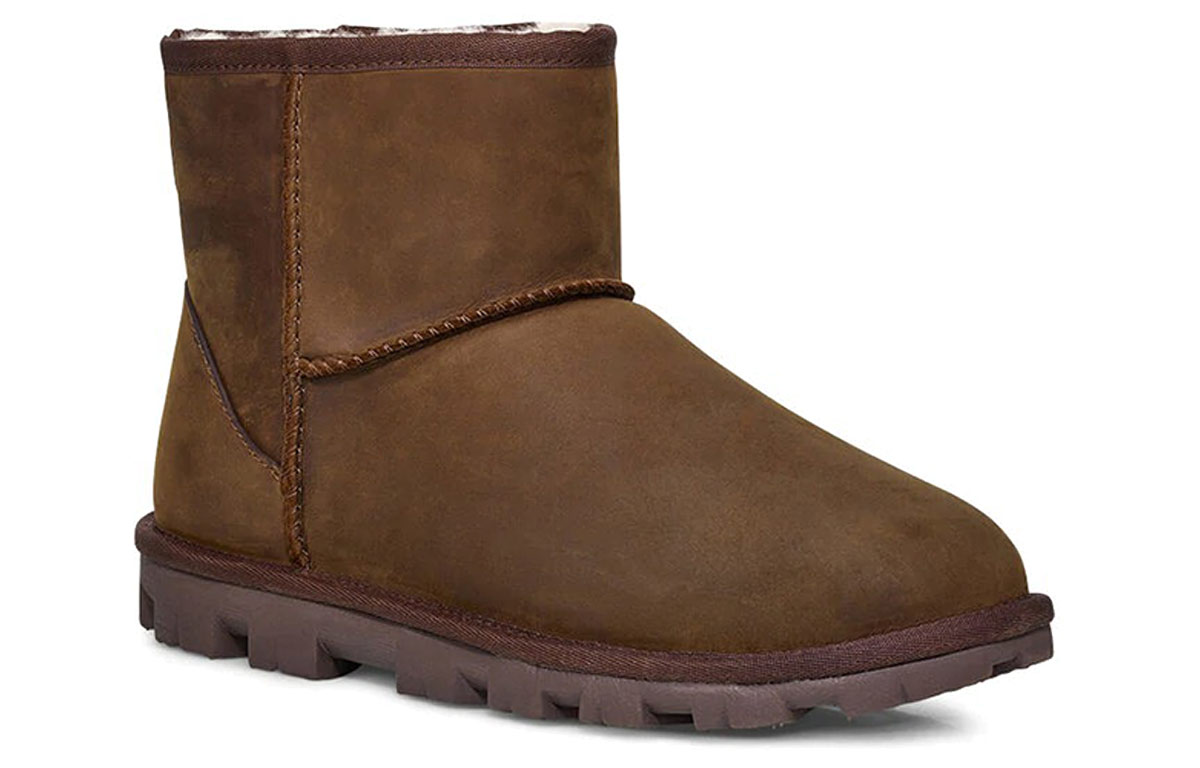 Lookbook (W) UGG Essential Mini II ''Châtaigne'' 1102229-CHE