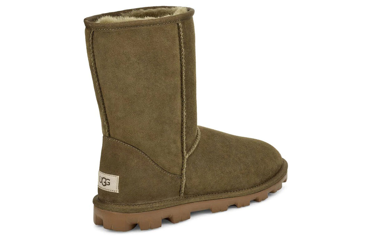 Shop (W) UGG Essentieel Kort Bruin Groen 5835-SPRC
