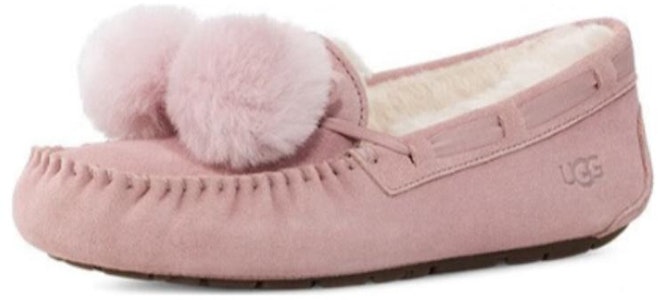 (W) UGG Dakota Moccasin Selipar 'Pink' 1138651-RSGRY Lookbook (W) UGG Dakota Moccasin Selipar 'Pink' 1138651-RSGRY
