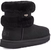 Shop UGG 羽絨迷你綁帶雪地靴 女款 黑色