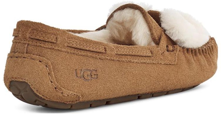 UGG 毛絨舒適悠閒 平底鞋 女款 栗色 Shop UGG 毛絨舒適悠閒 平底鞋 女款 栗色