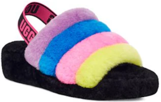 Lookbook (女款) UGG Fluff Yeah 拖鞋 黑色 太妃糖粉多色 1097169-BTPM