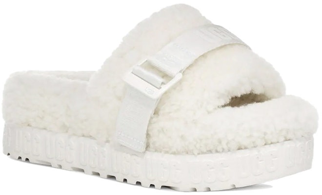 (W) UGG Fluffita Sandal Tebal Putih 1113476-WHT Lookbook (W) UGG Fluffita Sandal Tebal Putih 1113476-WHT
