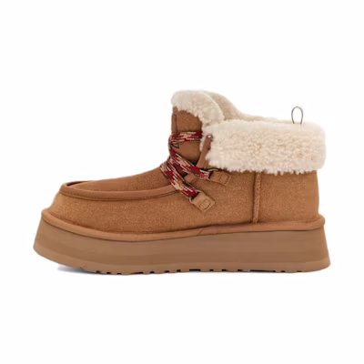 (W) UGG Funkarra Cabin Cuff Boot Chestnut