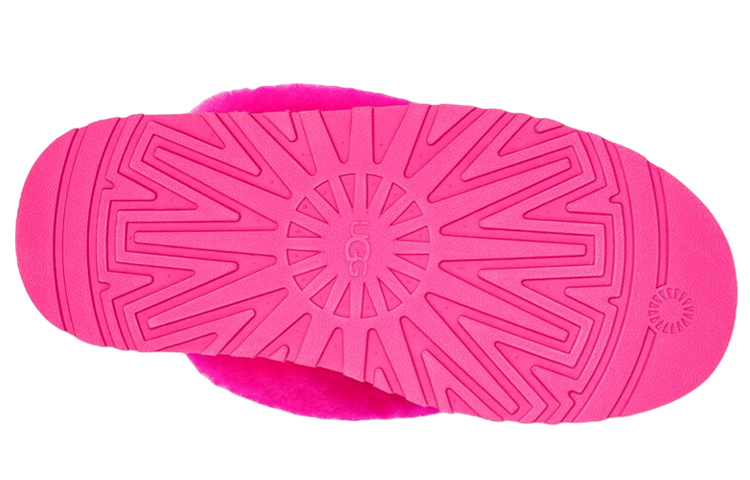Purchase (Women) UGG Funkette 'Graphic Pink' 1129731-TYPN