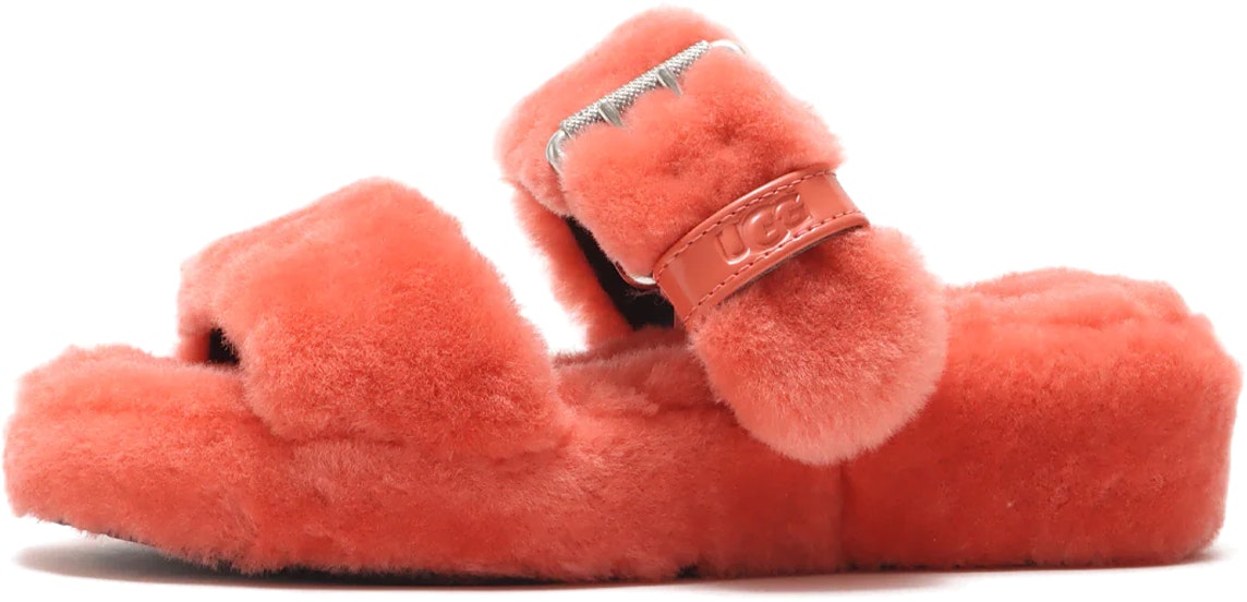 women-ugg-fuzz-yeah-pink-1104662-mrp