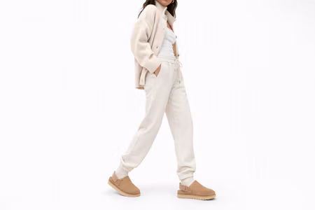 Order (Women) UGG Goldenstar Clog 'Sand' 1138252-SAN