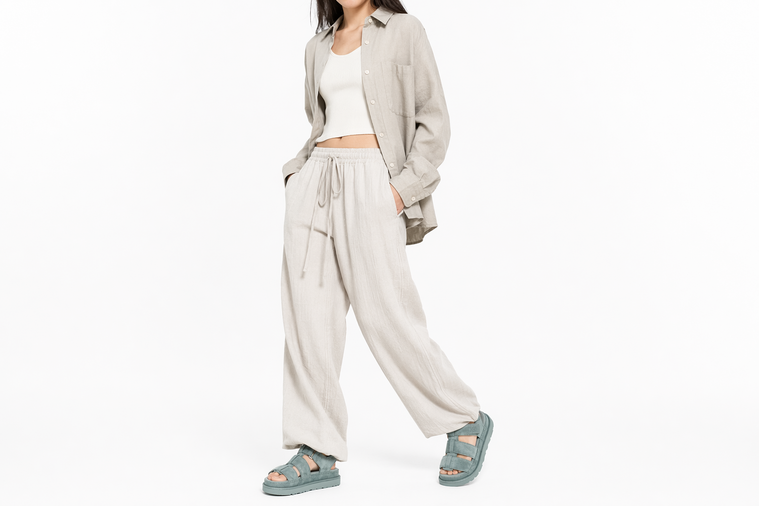 Order (W) UGG Goldenstar Strap Platform Sandal ''Rainstorm'' Wanita 1137890-RNS