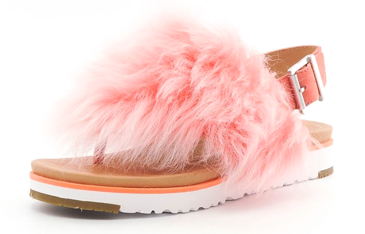 Lookbook (W) UGG Holly 'Oren Gebu' 1092261-FCRL