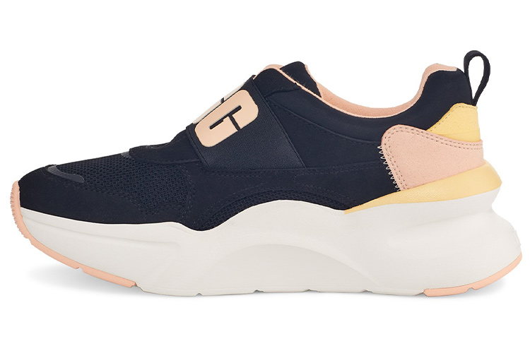 (W) UGG LA Flex 'Black Pink'