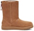Order (W) UGG W Classic Pendek Logo Zip 1122672-CHE