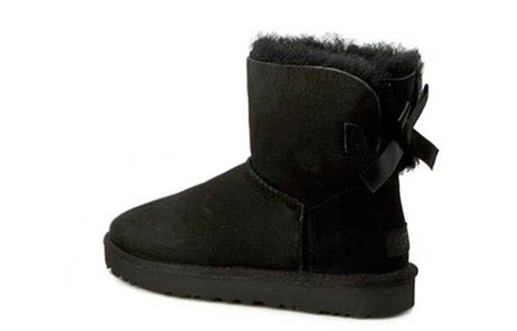 Lookbook (女性) UGG 迷你 Bailey Bow II 黑色 1016501-BLK