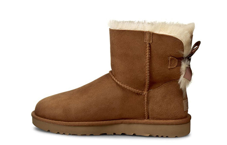 (W) UGG Mini Bailey Bow II Snow Boots