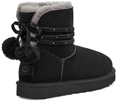 Shop UGG Mini Bailey蝴蝶結毛球 牛反絨 休閒舒適 短低筒 雪地靴 女款 黑色