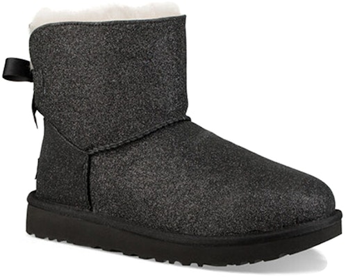 (W) UGG Mini Bailey Bow Sparkle 'Hitam' 1100053-BLK Lookbook (W) UGG Mini Bailey Bow Sparkle 'Hitam' 1100053-BLK