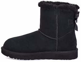 (Women) UGG Mini Bailey Brooch Fleece Lined Black 1119512-BLK (Women) UGG Mini Bailey Brooch Fleece Lined Black 1119512-BLK