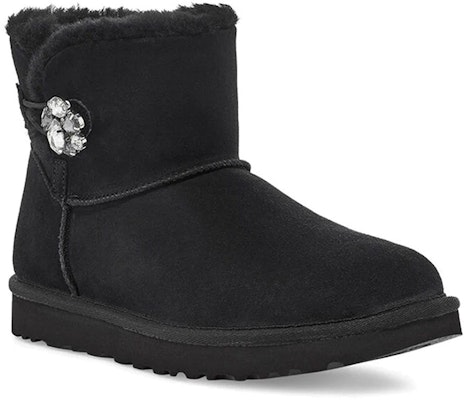 UGG 迷你 Bailey Button Gem 經典靴 雪靴 女款 黑色 Lookbook UGG 迷你 Bailey Button Gem 經典靴 雪靴 女款 黑色
