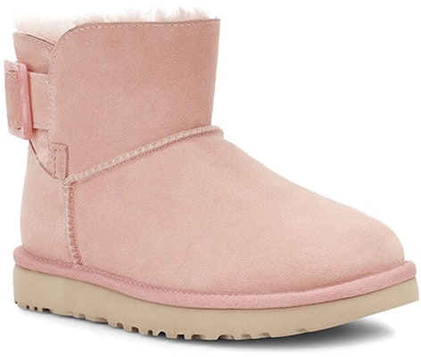 (W) UGG 미니 베일리 패션 버클 (라이트핑크) 1107957-LSS Lookbook (W) UGG 미니 베일리 패션 버클 (라이트핑크) 1107957-LSS