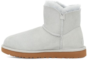 (W) UGG Mini Bailey Star Abu Putih 1108930-GRV Buy (W) UGG Mini Bailey Star Abu Putih 1108930-GRV